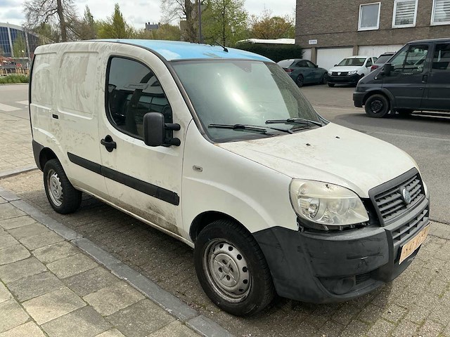 Fiat 1.9 jtd doblo bedrijfswagen - afbeelding 5 van  6