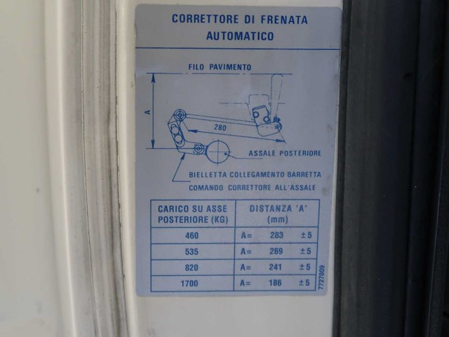 Fiat 290 turbodiesel camper - afbeelding 23 van  94