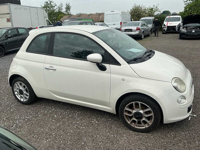 Fiat 500 zonder papieren en sleutels - afbeelding 4 van  5
