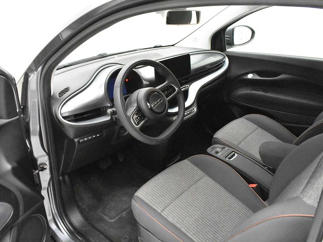 Fiat 500e cabrio 2022 - afbeelding 5 van  36