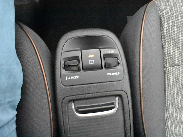 Fiat 500e cabrio 2022 - afbeelding 8 van  36