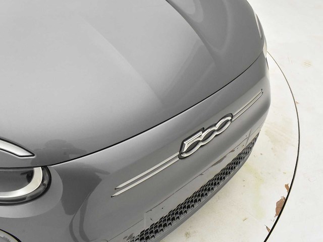 Fiat 500e cabrio 2022 - afbeelding 21 van  36