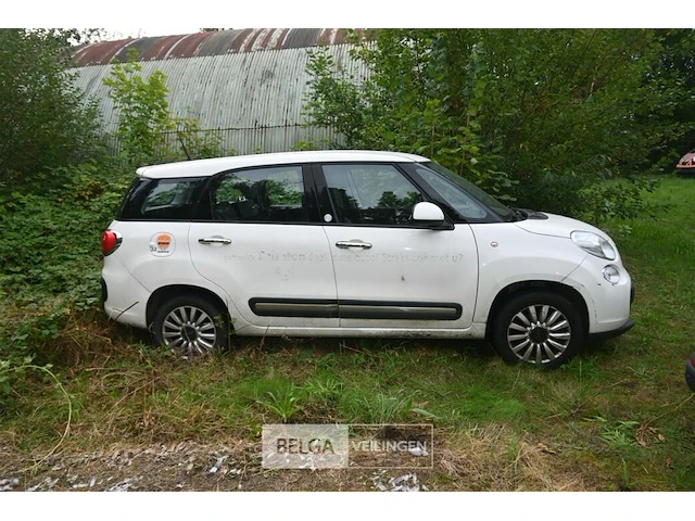 Fiat 500l - afbeelding 8 van  12