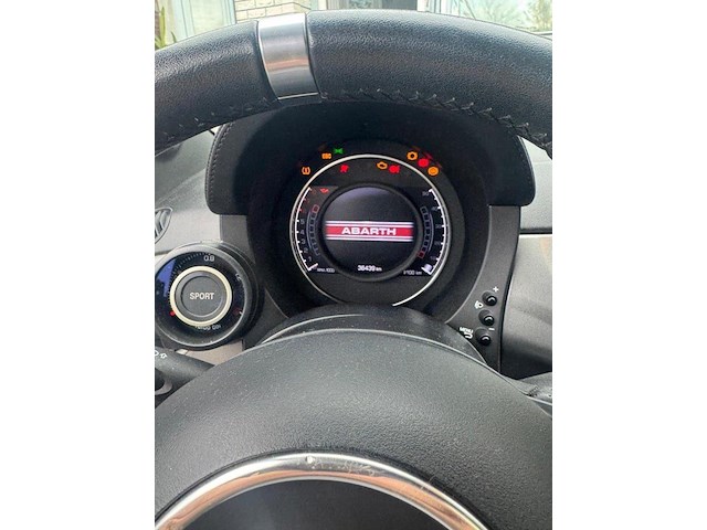 Fiat abarth,2017 - afbeelding 8 van  11
