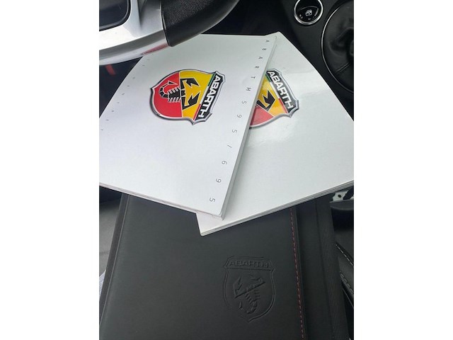 Fiat abarth,2017 - afbeelding 10 van  11