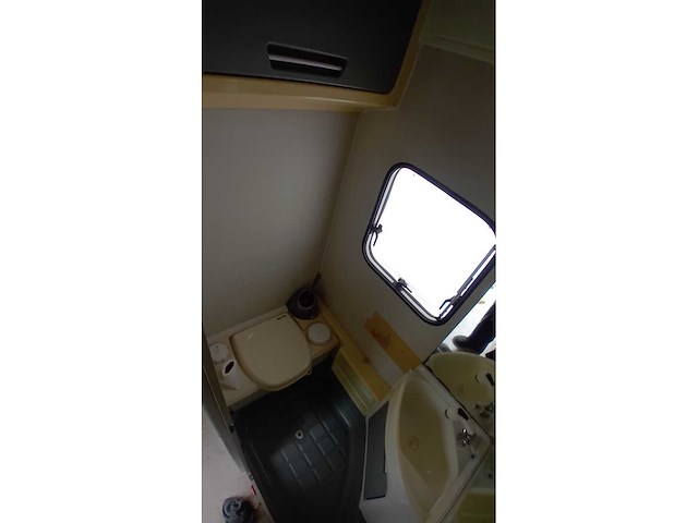 Fiat caravan - afbeelding 7 van  15