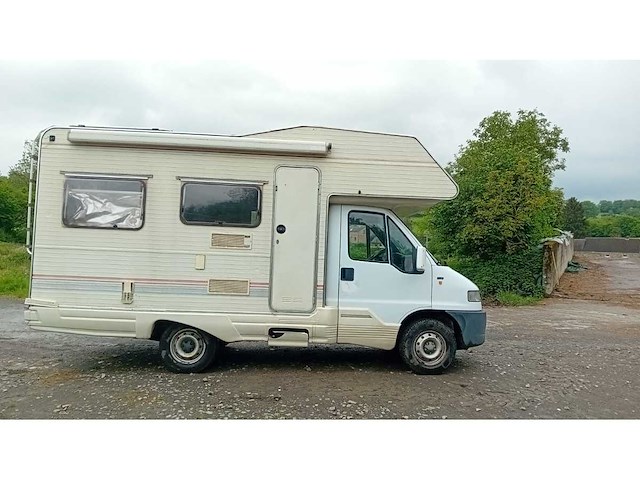 Fiat caravan - afbeelding 1 van  15