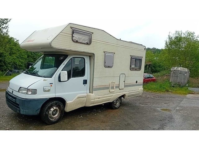Fiat caravan - afbeelding 10 van  15