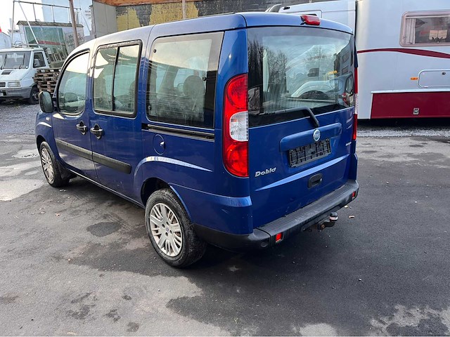 Fiat doblo 1.3 diesel 5 plaatsen a/c - afbeelding 10 van  15