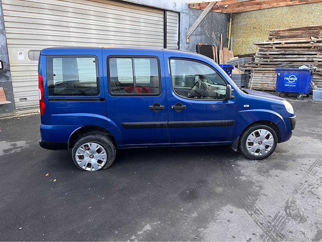 Fiat doblo 1.3 diesel 5 plaatsen a/c - afbeelding 11 van  15