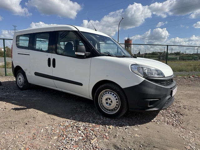 Fiat doblo, 2017 - afbeelding 23 van  32