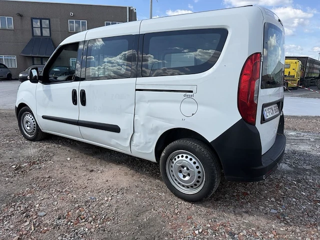 Fiat doblo, 2017 - afbeelding 30 van  32