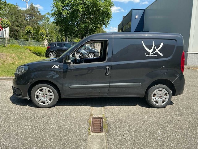 Fiat doblo bedrijfswagen - afbeelding 9 van  16