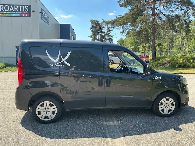 Fiat doblo bedrijfswagen - afbeelding 13 van  16