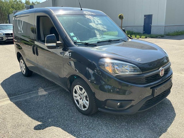 Fiat doblo bedrijfswagen - afbeelding 14 van  16