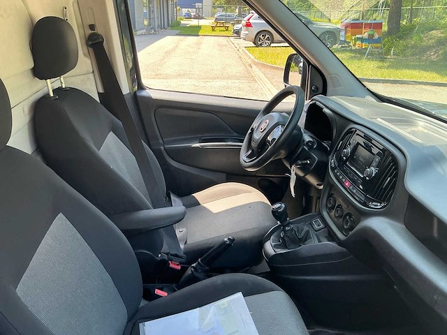 Fiat doblo bedrijfswagen - afbeelding 16 van  16
