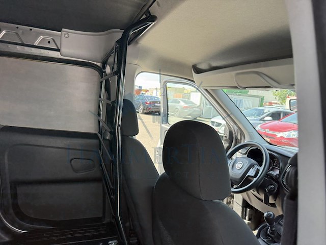 Fiat doblo cargo maxi cng 1.4 t-jet sx 120, 2018 - afbeelding 18 van  32