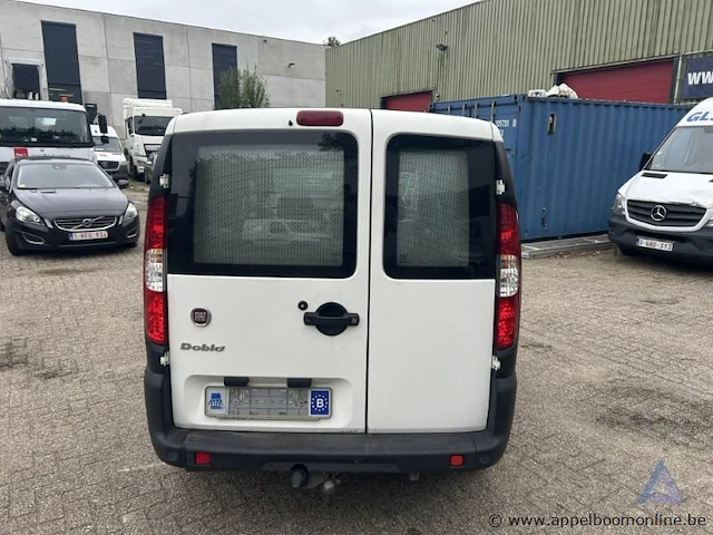Fiat doblo cargo, zfa22300005660713, 1e insch 18/11/2008, 70463km, 57kw, 1368cm³, benzine, bestelwagen, euro 4, mtm 1920kg, tarra 1190kg, 2 sleutels, keuring tot 27/09/2026, insch. deel i, coc en identificatieverslag, trekhaak - afbeelding 21 van  22