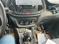 Fiat doblo lichte vrachtwagen - afbeelding 3 van  10