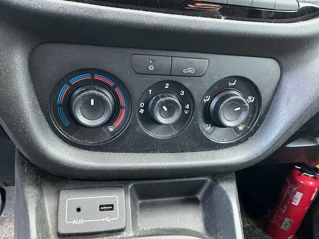 Fiat doblo maxi bedrijfswagen - afbeelding 13 van  32