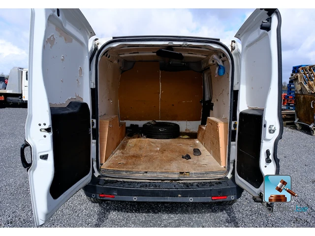 Fiat doblo pour pièces - afbeelding 16 van  65