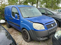 Fiat doblo voor onderdelen (zonder motor!) - afbeelding 2 van  8