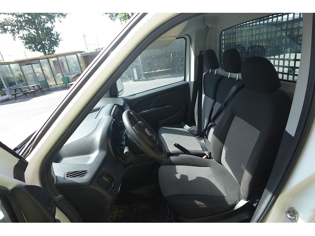 Fiat doblo - afbeelding 15 van  15