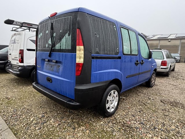 Fiat doblo - afbeelding 8 van  12