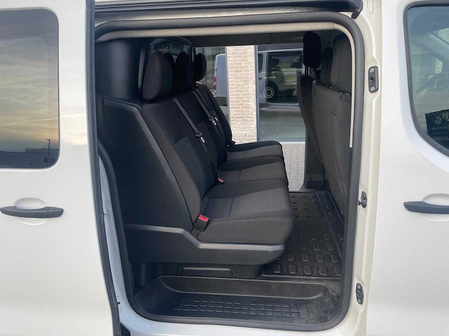 Fiat dubbele cabine scudo bedrijfswagen - afbeelding 7 van  12