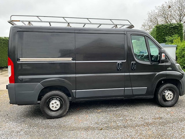 Fiat ducato 2.3 multijet bedrijfswagen - 3 pers - airco -dakrails - afbeelding 28 van  32