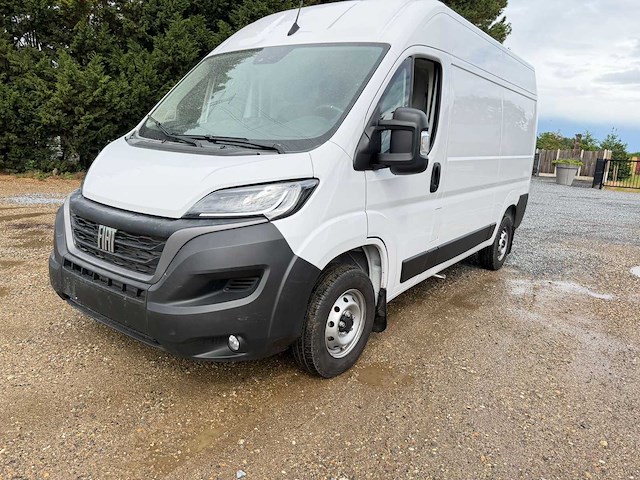 Fiat ducato bedrijfswagen - afbeelding 1 van  24