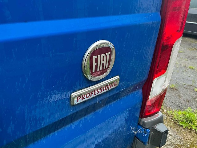 Fiat ducato camionette - afbeelding 13 van  28
