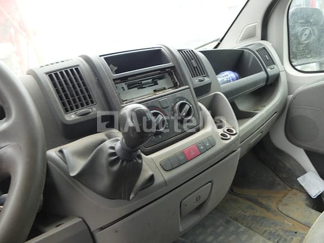 Fiat ducato dubbelcabine flatbed bestelwagen (2007-vin:zfa25000001339544) - afbeelding 14 van  26