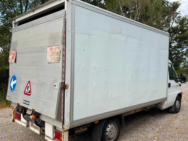 Fiat ducato lichte vracht met dhollandia laadklep - afbeelding 36 van  40
