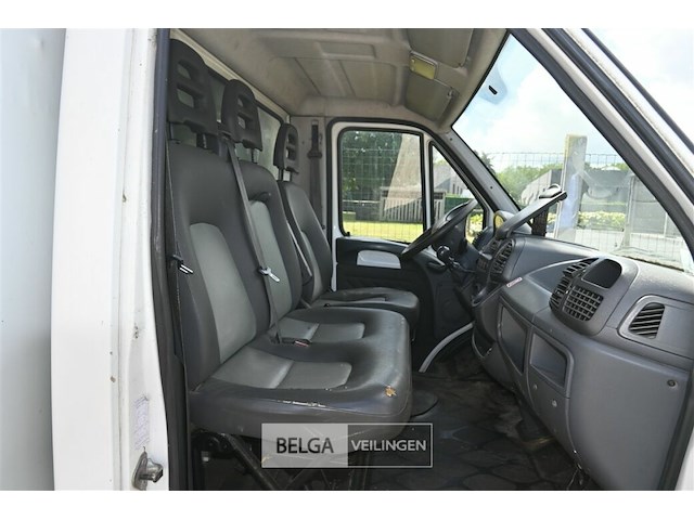 Fiat ducato lichte vrachtwagen met dhollandia laadklep - afbeelding 4 van  14