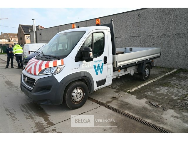 Fiat ducato lichte vrachtwagen - afbeelding 14 van  23