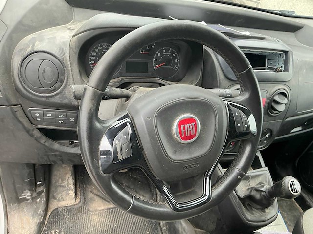Fiat fiorino lichte vrachtwagen - afbeelding 2 van  12