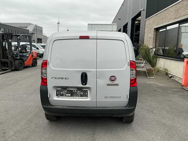 Fiat fiorino lichte vrachtwagen - afbeelding 8 van  12