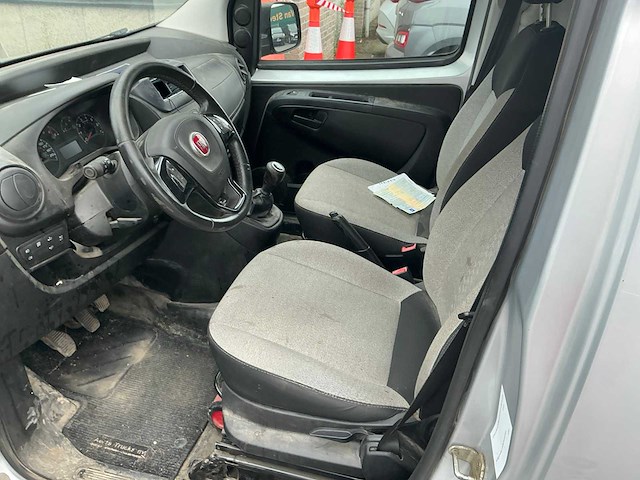 Fiat fiorino lichte vrachtwagen - afbeelding 11 van  12