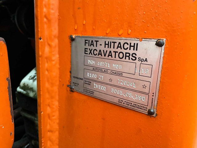 Fiat hitachi fr100 shovel - afbeelding 25 van  31