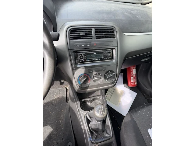 Fiat punto - 2007 - afbeelding 11 van  12