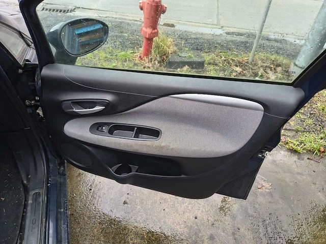 Fiat punto - 2010 - afbeelding 7 van  20