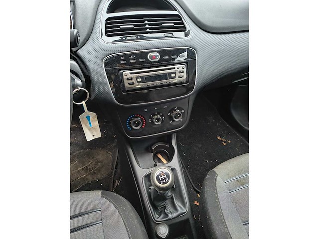 Fiat punto - 2010 - afbeelding 13 van  20