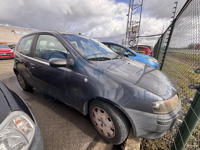Fiat punto 1 2i 8v classic, 2000 - afbeelding 8 van  15