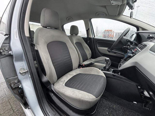 Fiat punto 1.2i 8v primo, 2005 - afbeelding 11 van  23