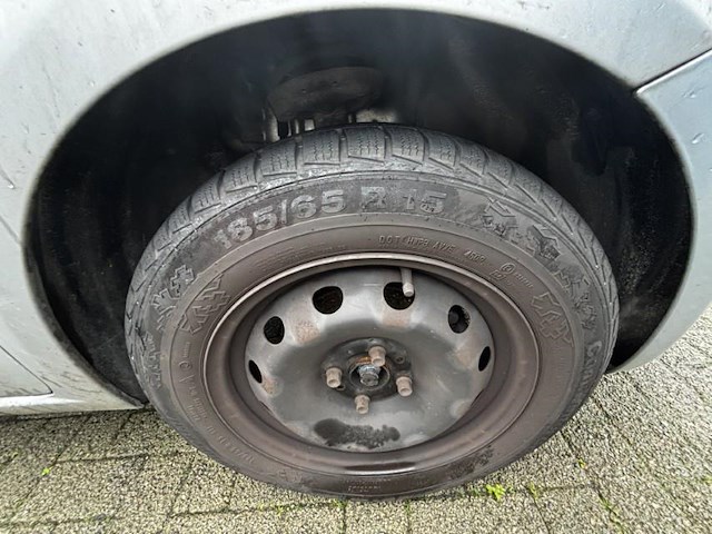 Fiat punto 1.2i 8v primo, 2005 - afbeelding 13 van  23