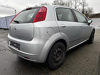 Fiat punto 1.2i 8v primo, 2005 - afbeelding 18 van  23