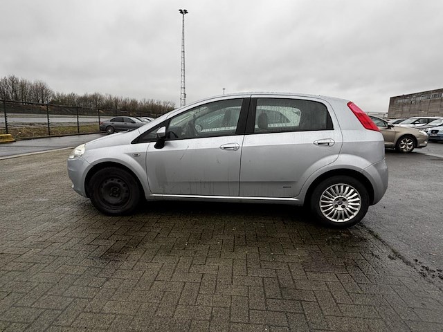 Fiat punto 1.2i 8v primo, 2005 - afbeelding 21 van  23
