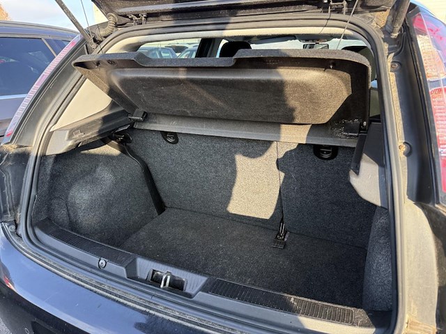 Fiat punto 1.2i street, 2014 - afbeelding 9 van  27