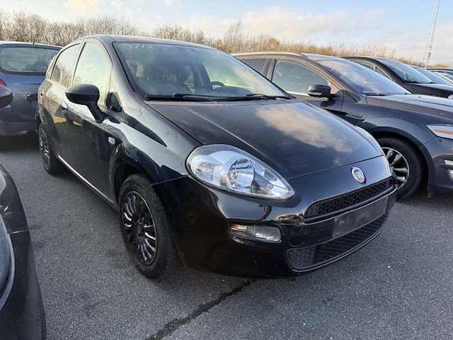 Fiat punto 1.2i street, 2014 - afbeelding 21 van  27